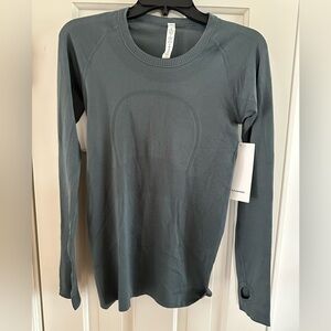 Lululemon Swiftly Tech Long Sleeve Crew NWT Size 6